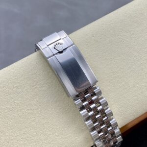 Đồng Hồ Rolex GMT Master II 126710BLRO Pepsi Dây Jubilee Nhà Máy AR 40mm (4)