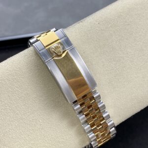 Đồng Hồ Rolex GMT Master II Đồng Hồ Rolex GMT Master II 126713GRNR Replica Cao Cấp Nhà Máy AR 40mm (1)126713GRNR Tùy Chỉnh Trọng Lượng Nhà Máy AR 40mm (8)