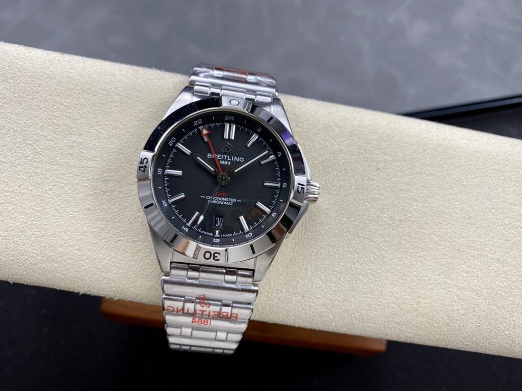 Đồng hồ Breitling Chronomat GMT A32398101B1A1 Mặt Số Đen Replica 40mm (6)