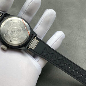 Đồng Hồ IWC Big Pilots Top Gun Automatic IW329801 Dây Cao Su M+ 43mm (6)