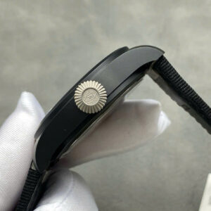 Đồng Hồ IWC Big Pilots Top Gun IW329801 Gốm Đen Dây Vải M+ 43mm (9)