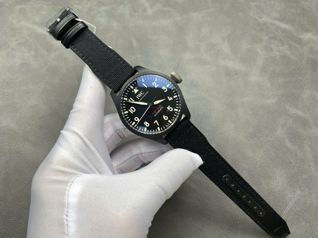 Đồng Hồ IWC Big Pilots Top Gun IW329801 Gốm Đen Dây Vải M+ 43mm (9)