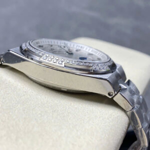 Đồng Hồ Nam Vacheron Constantin Overseas 4500V Mặt Trắng Đính Đá Xưởng GR 41mm (7)