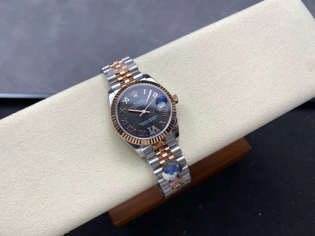 Đồng Hồ Nữ Rolex DateJust Rep 11 Mặt Xám Cọc Số La Mã Nhà Máy 8F 31mm (2)