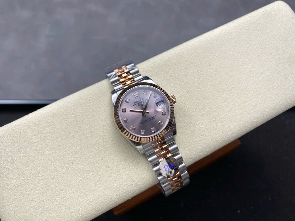 Đồng Hồ Nữ Rolex DateJust Replica 11 Dây Kim Loại Nhà Máy 8F 31mm (2)