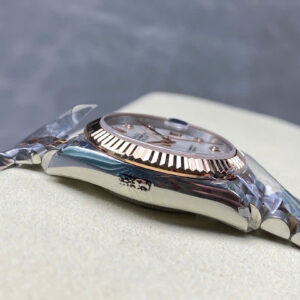 Đồng Hồ Nữ Rolex DateJust Replica Mặt Xà Cừ Dây Jubilee Nhà Máy 8F 31mm (7)