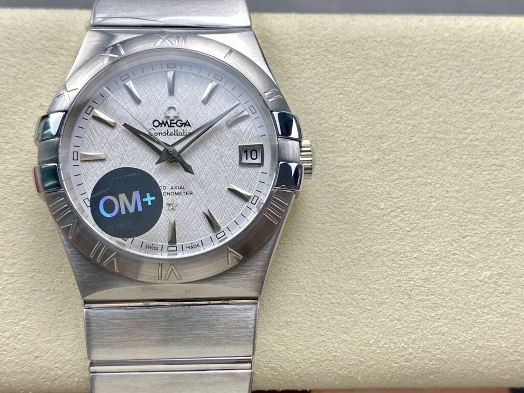 Đồng Hồ Omega Constellation Replica Cao Cấp Mặt Số Trắng Họa Tiết Nhà Máy OM+ 38mm (3)