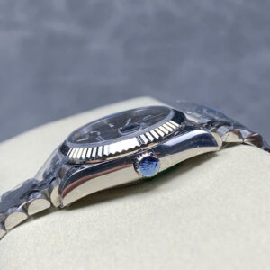 Đồng Hồ Rolex DateJust Nữ Mặt Số Xám Cọc Số Dạ Quang Dây Jubilee Nhà 8F 31mm (1)