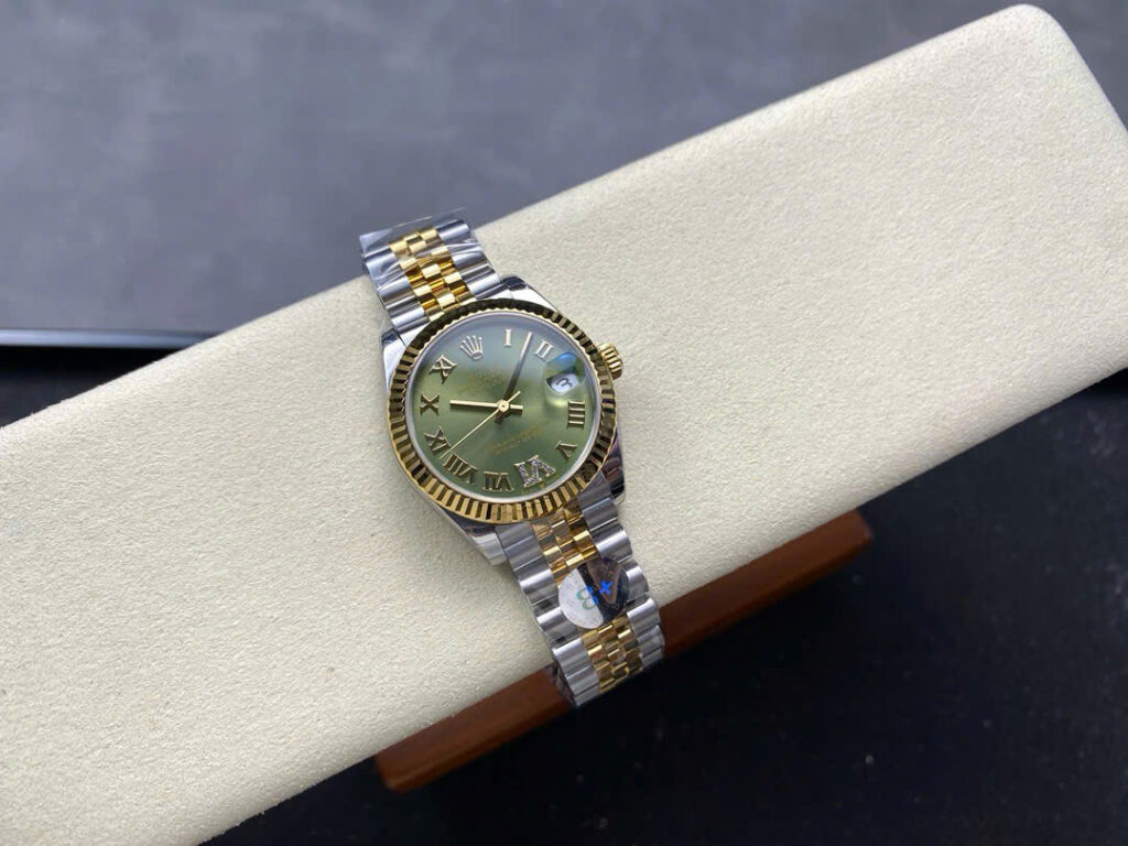 Đồng Hồ Rolex DateJust Nữ Rep 11 Mặt Xanh Lá Cọc Số La Mã Xưởng 8+ 31mm (7)