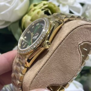 Đồng Hồ Rolex Day-Date 128348RBR Mặt Số Ombré Bọc Vàng Đính Moissanite 36mm (1)