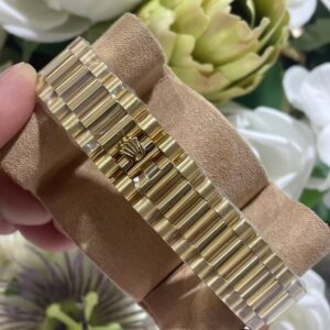 Đồng Hồ Rolex Day-Date 128348RBR Mặt Số Ombré Bọc Vàng Đính Moissanite 36mm (1)