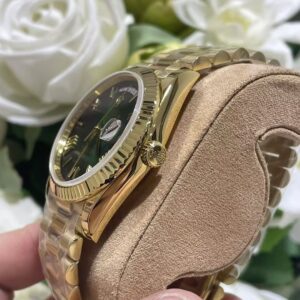 Đồng Hồ Rolex Day-Date 228238 Mặt Số Ombré Xanh Lá Bọc Vàng 18K GMF 40mm (9)