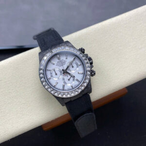 Đồng Hồ Rolex Daytona Carbon Đính Kim Cương Moissanite Baguette 40mm (3)