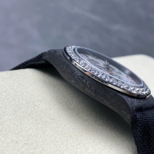 Đồng Hồ Rolex Daytona 126589RBR Đính Moissanite Mặt Xà Cừ Tự Nhiên 40mm (1)