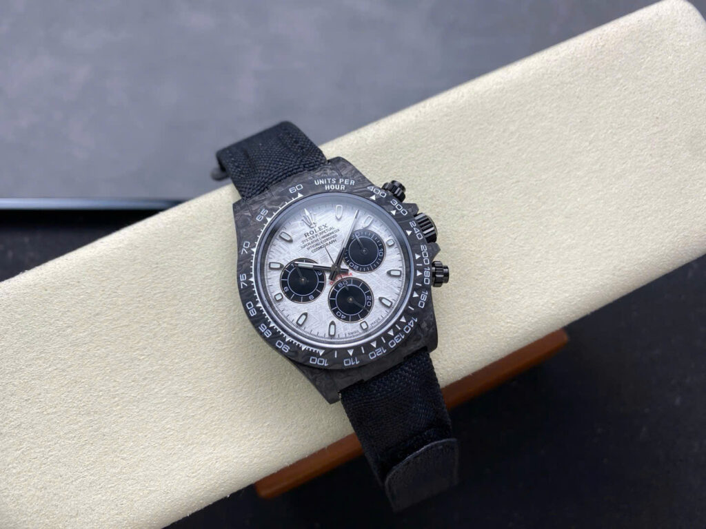 Đồng Hồ Rolex Daytona Diw Chế Tác Carbon Mặt Số Thiên Thạch 40mm (9)