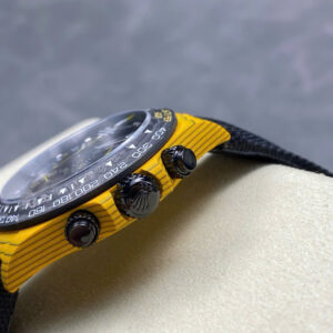 Đồng Hồ Rolex Daytona Zif REMOULD Chế Tác Carbon Màu Vàng 40mm