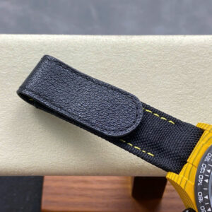 Đồng Hồ Rolex Daytona Zif REMOULD Chế Tác Carbon Màu Vàng 40mm