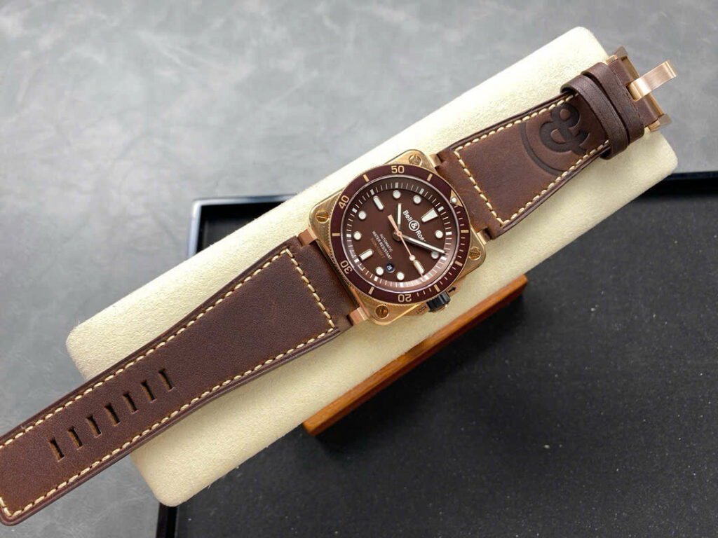 Đồng Hồ Bell and Ross Diver Bronze Red BR0392 Nam Dây Da Màu Nâu 42mm (8)