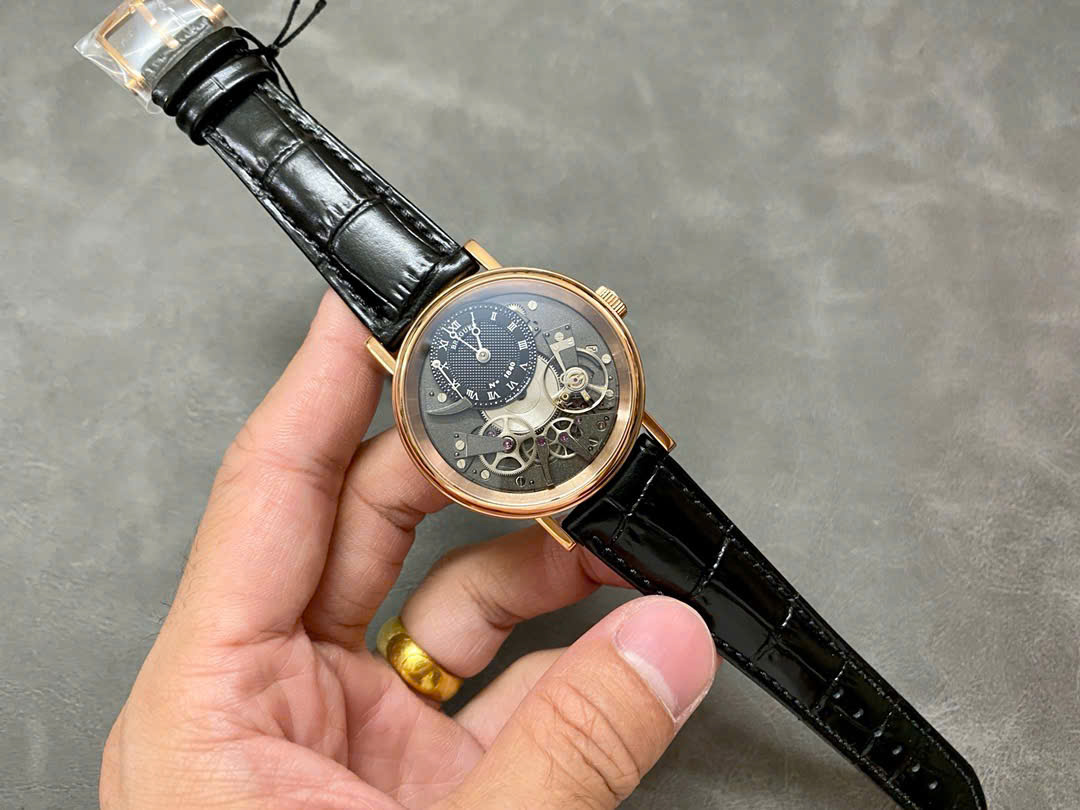 Đồng Hồ Breguet Tradition 7097BR Chế Tác Cao Cấp Nhất Nhà Máy ZF 40mm (3) Đồng Hồ Breguet Tradition 7097BR Chế Tác Cao Cấp Nhất Nhà Máy ZF 40mm (1)