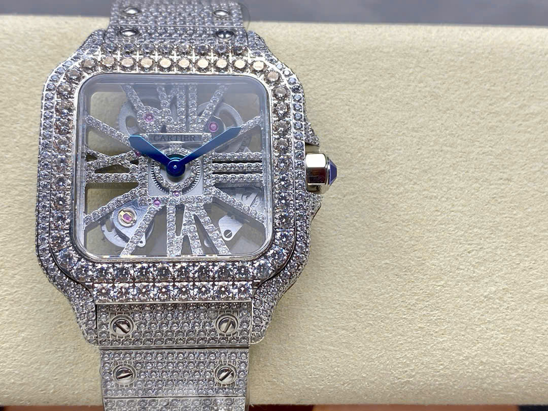 Đồng Hồ Cartier Santos Skeleton Dây Kim Loại Đính Full Đá Replica (8) Đồng Hồ Cartier Santos Skeleton Dây Kim Loại Đính Full Đá Replica (1)