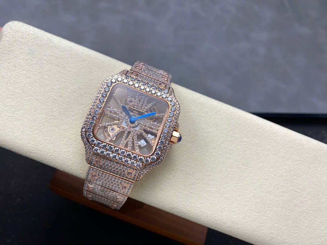 Đồng Hồ Cartier Santos Skeleton Rose Gold Replica Cao Cấp Đính Full Đá (7) Đồng Hồ Cartier Santos Skeleton Rose Gold Replica Cao Cấp Đính Full Đá (3)