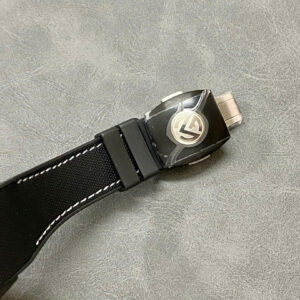 Đồng Hồ Franck Muller Grand Central Tourbillon Carbon Chế Tác 45mm (1)