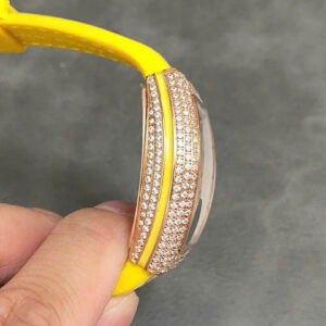 Đồng Hồ Franck Muller V32 Nữ Đính Đá Màu Vàng Replica Cao Cấp 36mm (1)