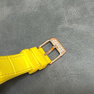 Đồng Hồ Franck Muller V32 Nữ Đính Đá Màu Vàng Replica Cao Cấp 36mm (1)