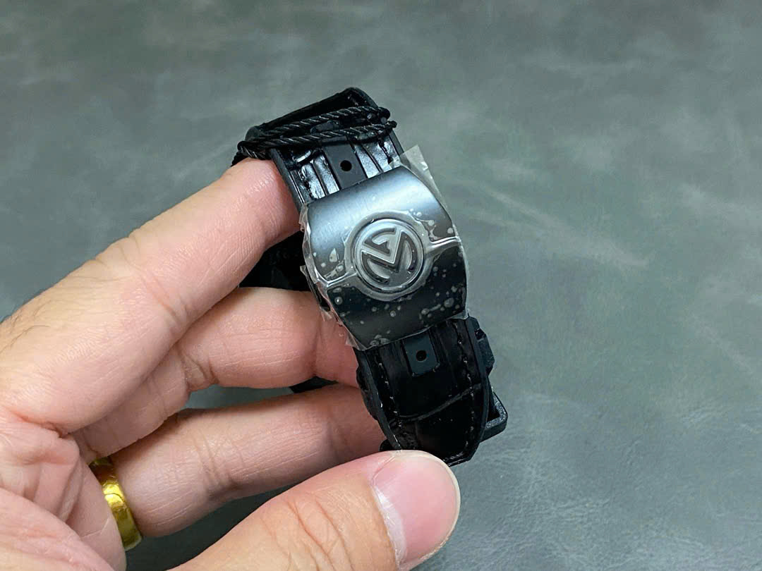 Đồng Hồ Franck Muller V45 Gốm Đen Replica Cao Cấp Nhà Máy ABF 45mm (1) Đồng Hồ Franck Muller V45 Gốm Đen Replica Cao Cấp Nhà Máy ABF 45mm (6)