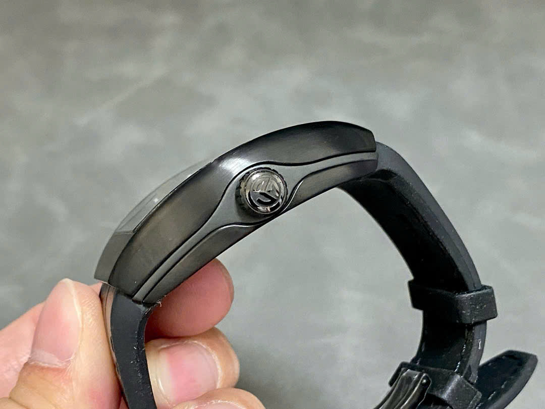 Đồng Hồ Franck Muller V45 Gốm Đen Replica Cao Cấp Nhà Máy ABF 45mm (2) Đồng Hồ Franck Muller V45 Gốm Đen Replica Cao Cấp Nhà Máy ABF 45mm (6)