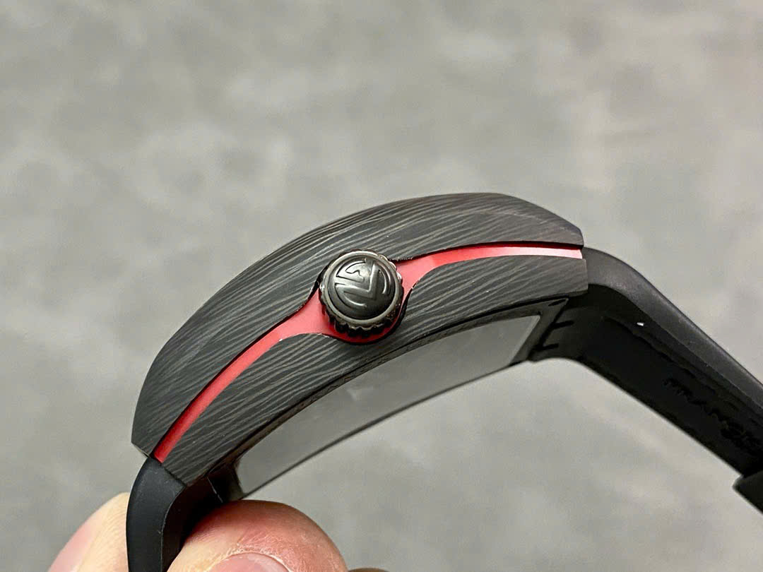 Đồng Hồ Franck Muller Vanguard V45 Tourbillon Carbon Replica Cao Cấp 45mm (4) Đồng Hồ Franck Muller Vanguard V45 Tourbillon Carbon Replica Cao Cấp 45mm (10)