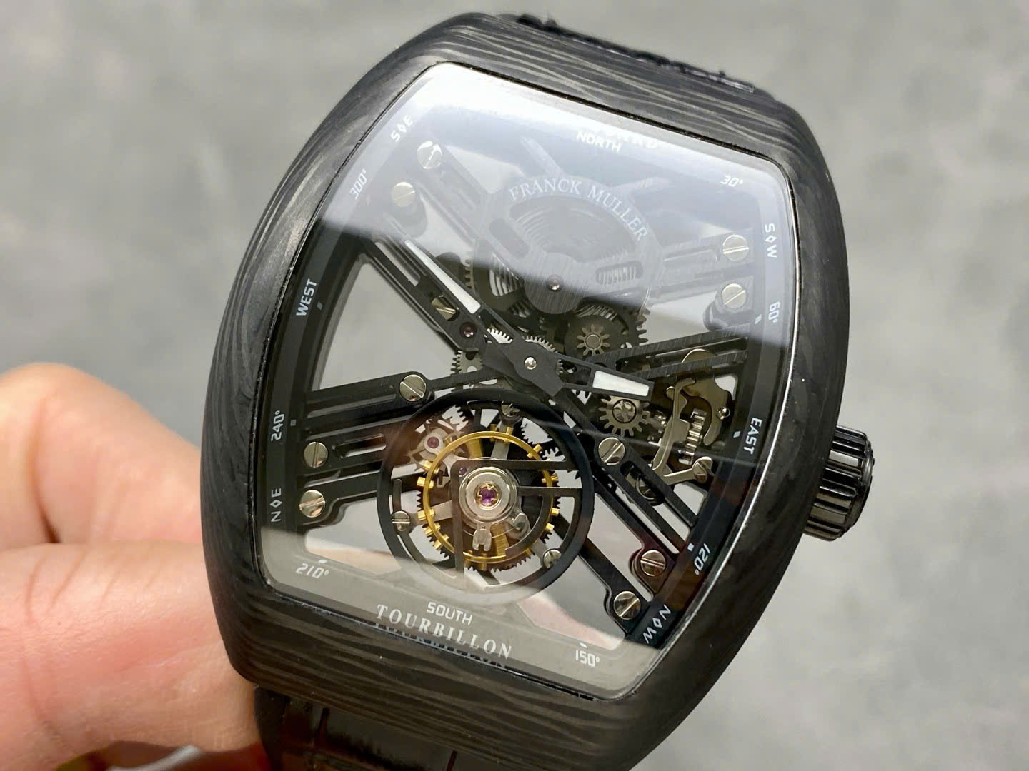 Đồng Hồ Franck Muller Vanguard V45 Tourbillon Chế Tác Carbon Nam 45mm (1) Đồng Hồ Franck Muller Vanguard V45 Tourbillon Chế Tác Carbon Nam 45mm (9)