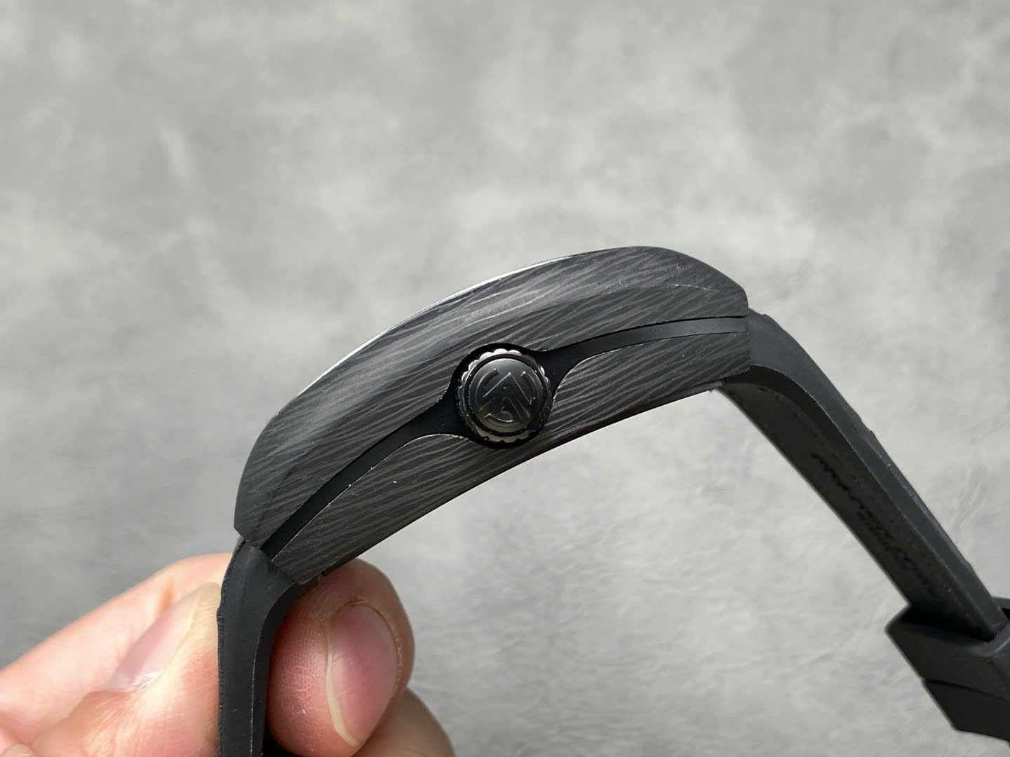 Đồng Hồ Franck Muller Vanguard V45 Tourbillon Chế Tác Carbon Nam 45mm (4) Đồng Hồ Franck Muller Vanguard V45 Tourbillon Chế Tác Carbon Nam 45mm (9)