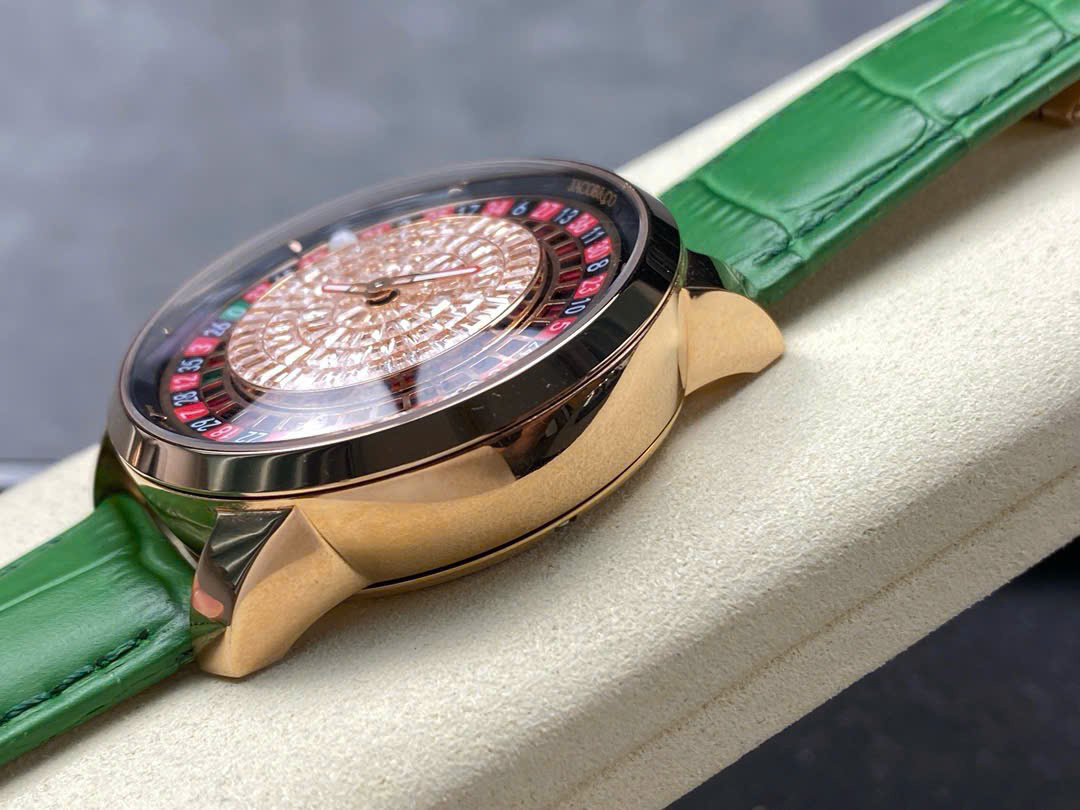 Đồng Hồ Jacob & Co Casino Tourbillon Đính Đá Dây Da Màu Xanh Replica AMG 44mm (1) Đồng Hồ Jacob & Co Casino Tourbillon Đính Đá Dây Da Màu Xanh Replica AMG 44mm (6)