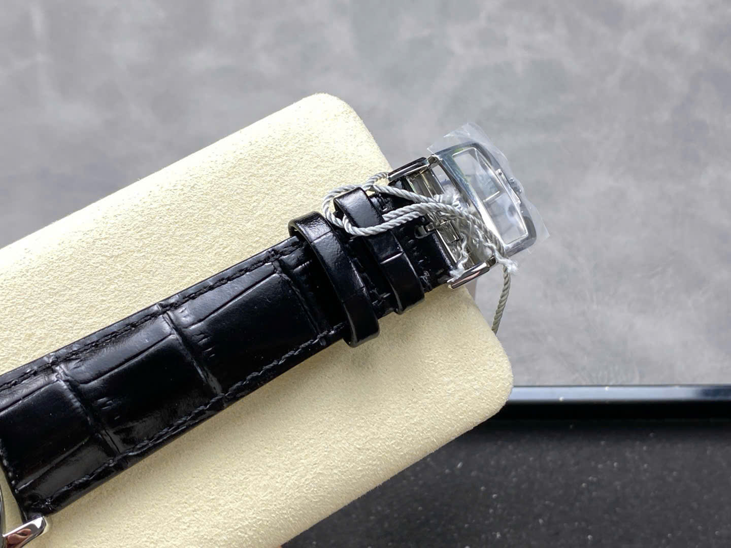 Đồng Hồ Jaeger LeCoultre Master Ultra Slim Perpetual Calendar Màu Đen VR Factory 39mm (1) Đồng Hồ Jaeger LeCoultre Master Ultra Slim Perpetual Calendar Màu Đen VR Factory 39mm (2)