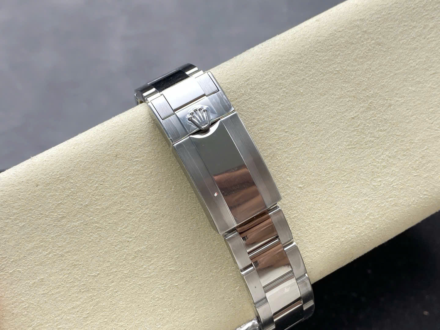 Đồng Hồ Nam Rolex Daytona 116500LN Panda Replica Nhà Máy VS 40mm (6) Đồng Hồ Nam Rolex Daytona 116500LN Panda Replica Nhà Máy VS 40mm (9)