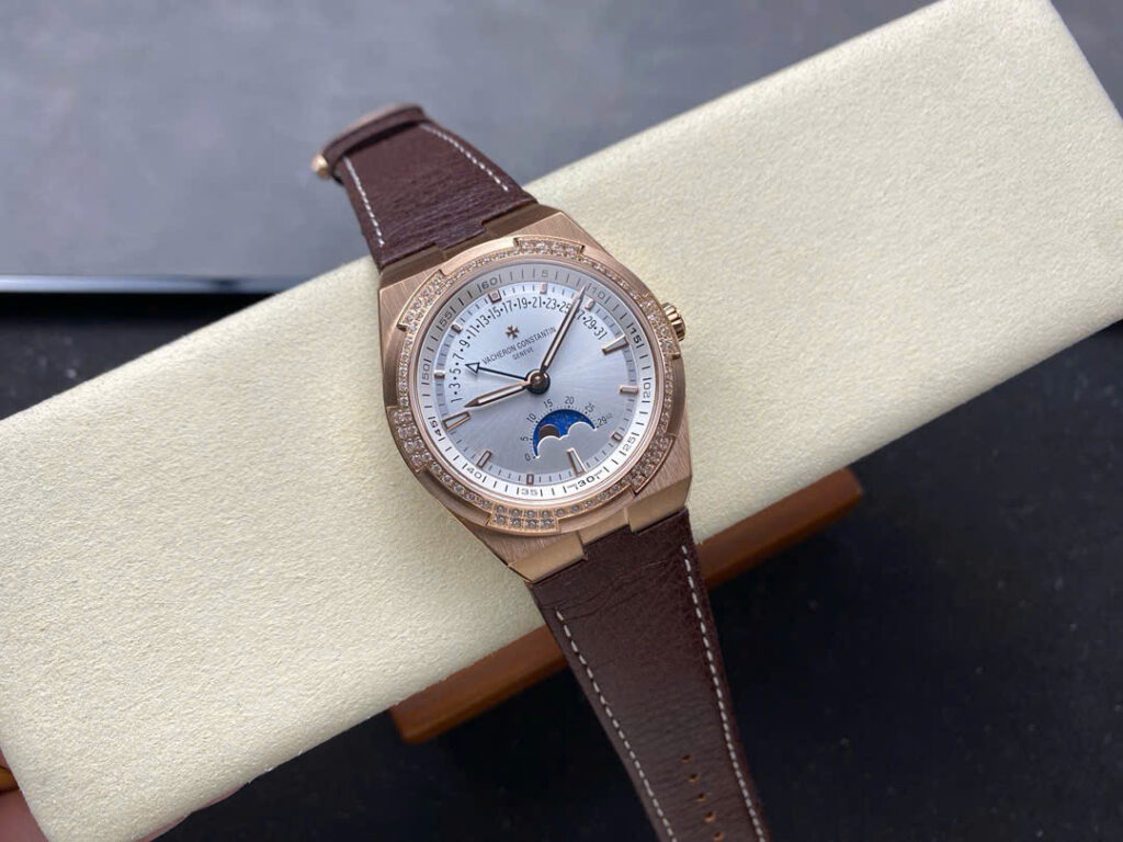 Đồng Hồ Nam Vacheron Constantin Dây Da Overseas 4500V Đính Đá 41mm (1)