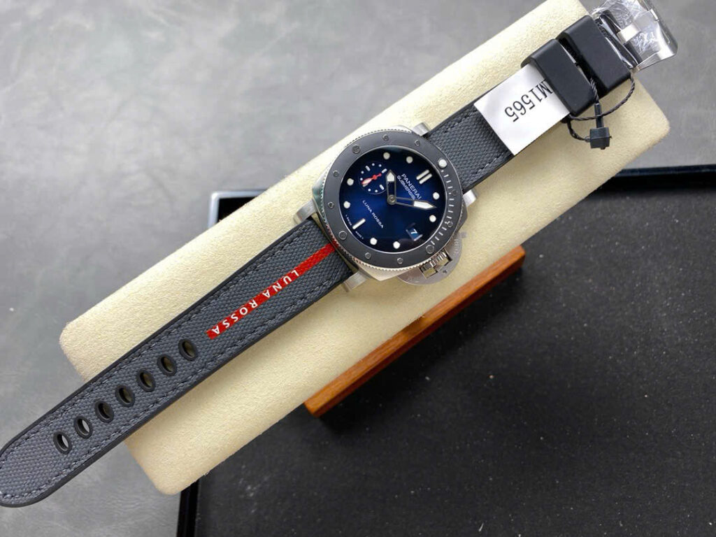 Đồng Hồ Panerai Submersible Luna Rossa 42 Màu Xanh Dương Nhà Máy VS 42mm (7)