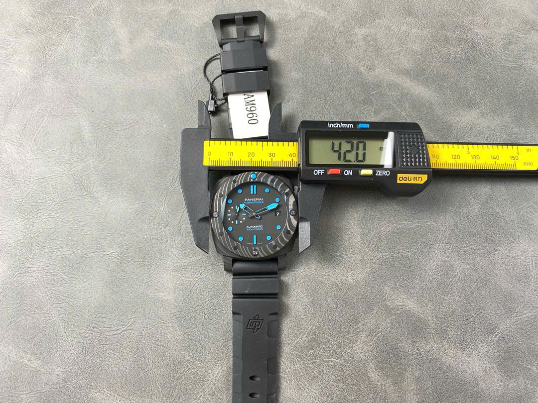 Đồng Hồ Panerai Submersible PAM00960 Carbotech™ Chế Tác VS Factory 42mm (1) Đồng Hồ Panerai Submersible PAM00960 Carbotech™ Chế Tác VS Factory 42mm (10)