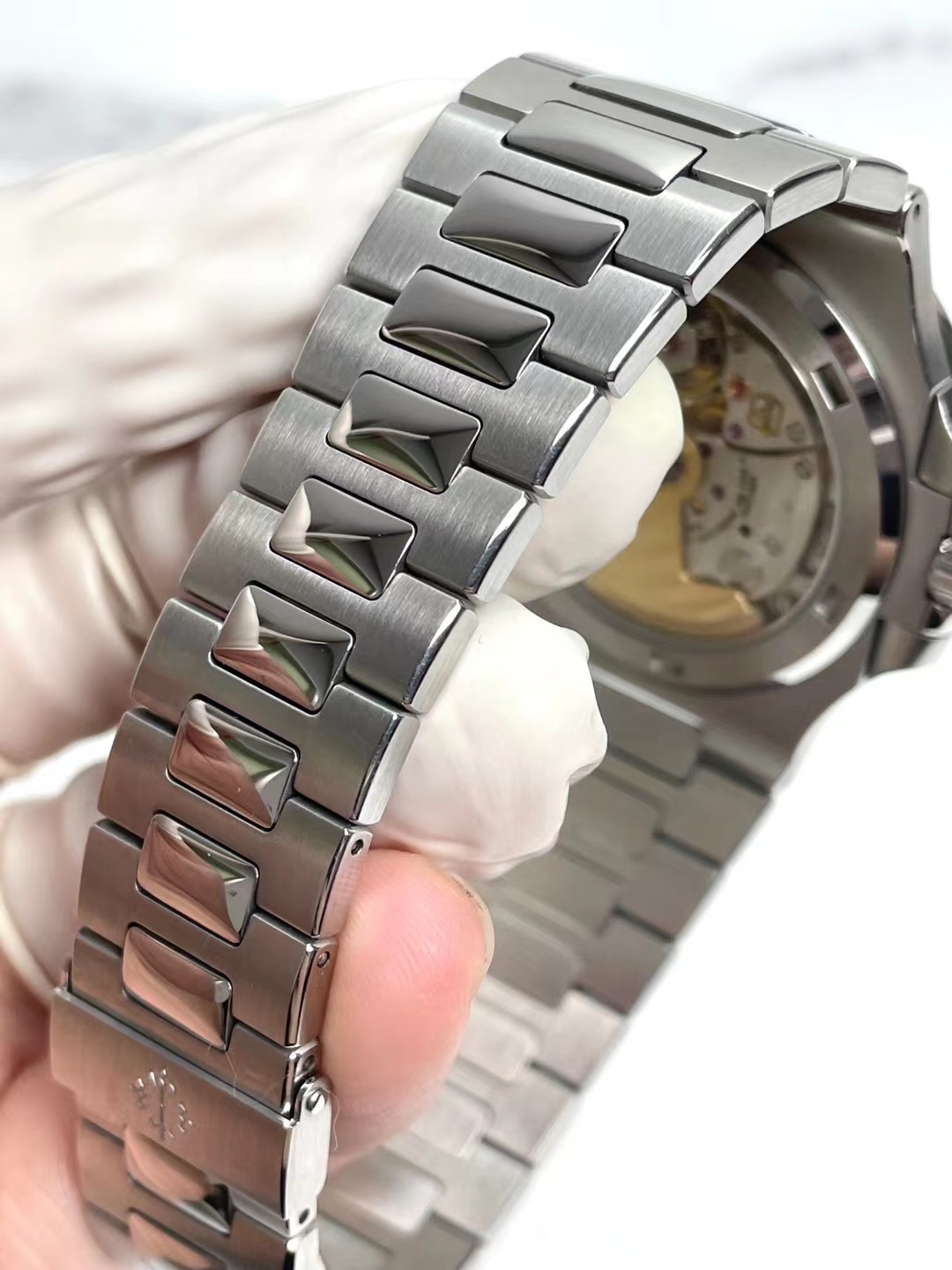 Đồng Hồ Patek Philippe Chế Tác Đồng Hồ Patek Philippe Chế Tác