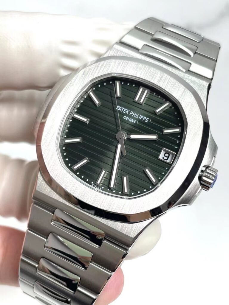 Đồng Hồ Patek Philippe Nautilus 5711 Tuỳ Chỉnh Mặt Số, Bộ Vỏ, Bộ Máy Like Auth 40mm (6)