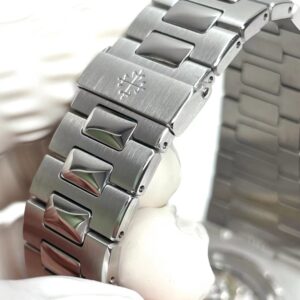 Đồng Hồ Patek Philippe Nautilus 5711 Tuỳ Chỉnh Mặt Số, Bộ Vỏ, Bộ Máy Like Auth 40mm (6)