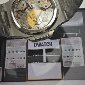 Đồng Hồ Patek Philippe Nautilus 5712-1A-001 Tinh Chỉnh Full Mặt Số Và Chuyển Động 40mm (1)