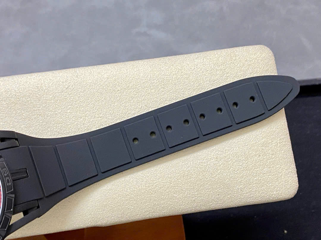 Đồng Hồ Roger Dubuis Excalibur Spider Pirelli Black Dlc Titanium RDDBEX0644 Chế Tác BBR 45mm (2) Đồng Hồ Roger Dubuis Excalibur Spider Pirelli Black Dlc Titanium RDDBEX0644 Chế Tác BBR 45mm (2)