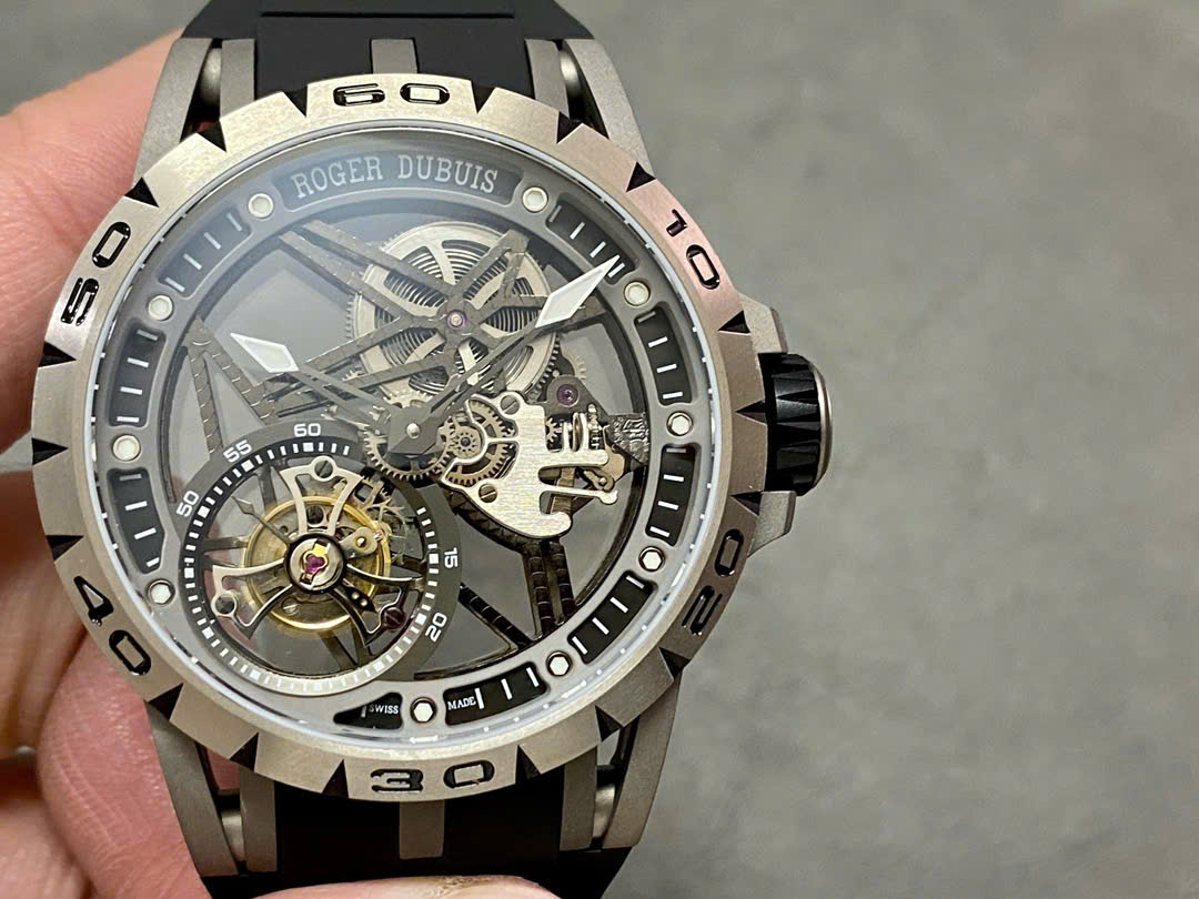 Đồng Hồ Roger Dubuis Excalibur Spider Tourbillon Volant Squelette RDDBEX0479 Xưởng BBR 45mm (1) Đồng Hồ Roger Dubuis Excalibur Spider Tourbillon Volant Squelette RDDBEX0479 Xưởng BBR 45mm (8)