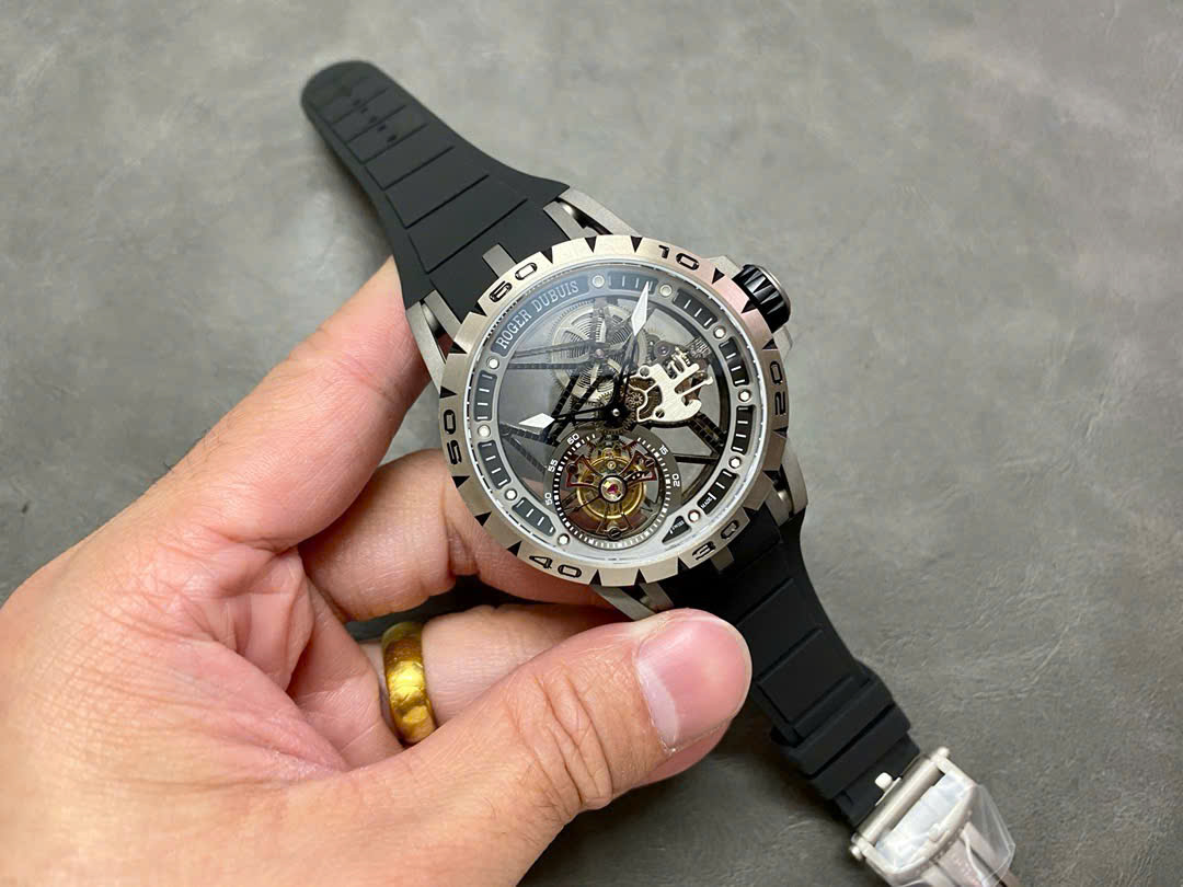Đồng Hồ Roger Dubuis Excalibur Spider Tourbillon Volant Squelette RDDBEX0479 Xưởng BBR 45mm (8) Đồng Hồ Roger Dubuis Excalibur Spider Tourbillon Volant Squelette RDDBEX0479 Xưởng BBR 45mm (8)