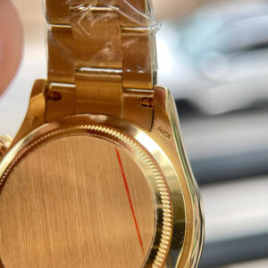 Đồng Hồ Rolex Daytona 126598TRU Vàng Nguyên Khối Đính Ruby Đỏ 40mm (1)