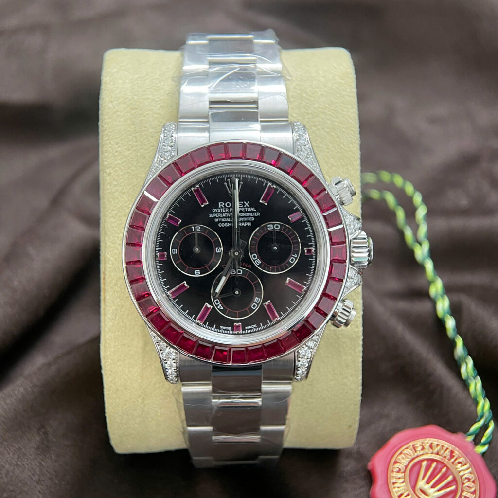 Đồng Hồ Rolex Daytona 126599TRU Chế Tác Vàng Nguyên Khối Đá Ruby Đỏ 40mm (2)