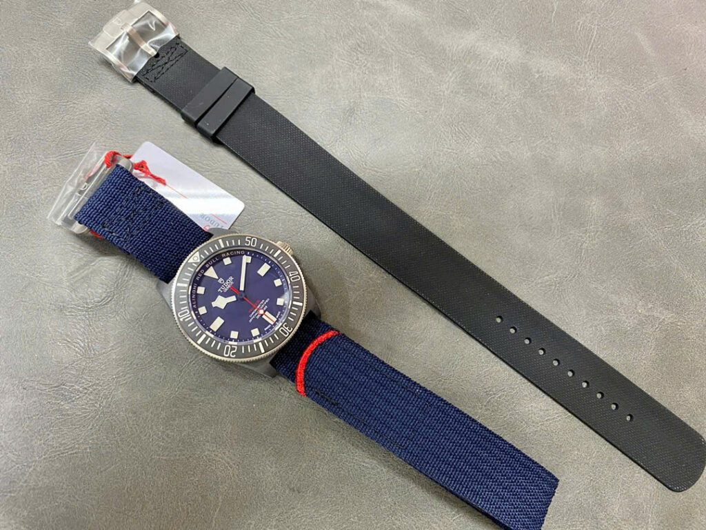 Đồng Hồ Tudor Alinghi Red Bull Pelagos Fxd – Racing Nhà Máy M+ Replica 42mm (2)