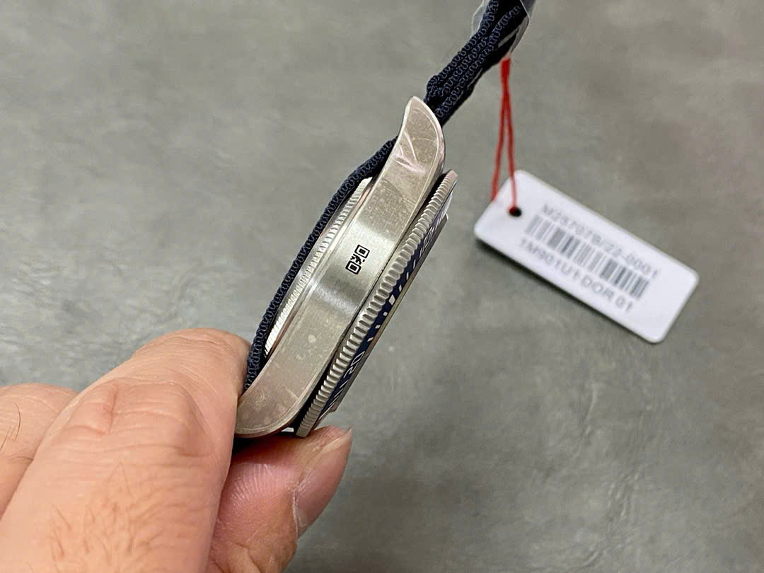 Đồng Hồ Tudor Pelagos FXD Replica Cao Cấp Mặt Xanh Nhà Máy M+ 42mm (8) Đồng Hồ Tudor Pelagos FXD Replica Cao Cấp Mặt Xanh Nhà Máy M+ 42mm (6)